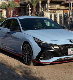 هیوندای ئەلەنترا